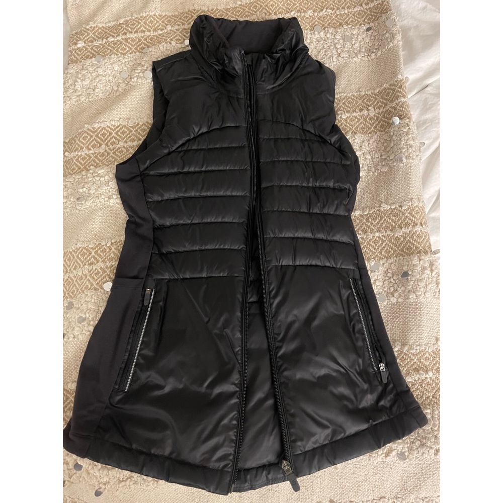 Lululemon puffer vest - black